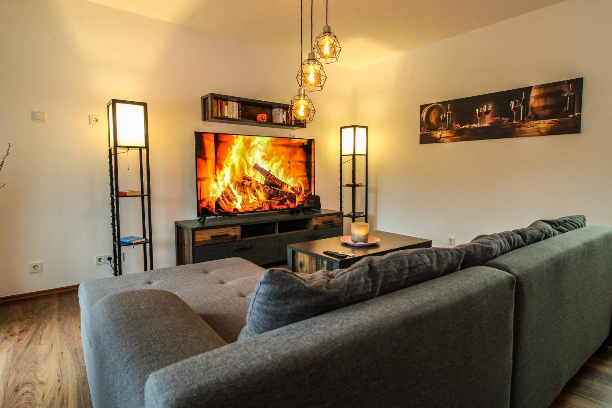 Moderne Fewo Sky Netflix Terrasse Burgblick Boxspringbett Waschtrockner Буллай Екстер'єр фото